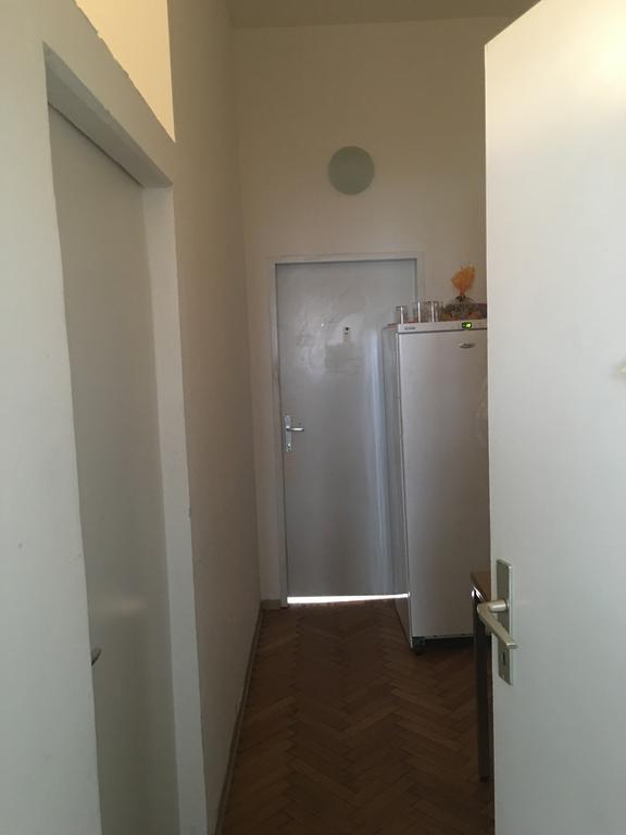 Chichilli Hostel Vídeň Exteriér fotografie