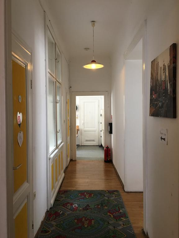 Chichilli Hostel Vídeň Exteriér fotografie