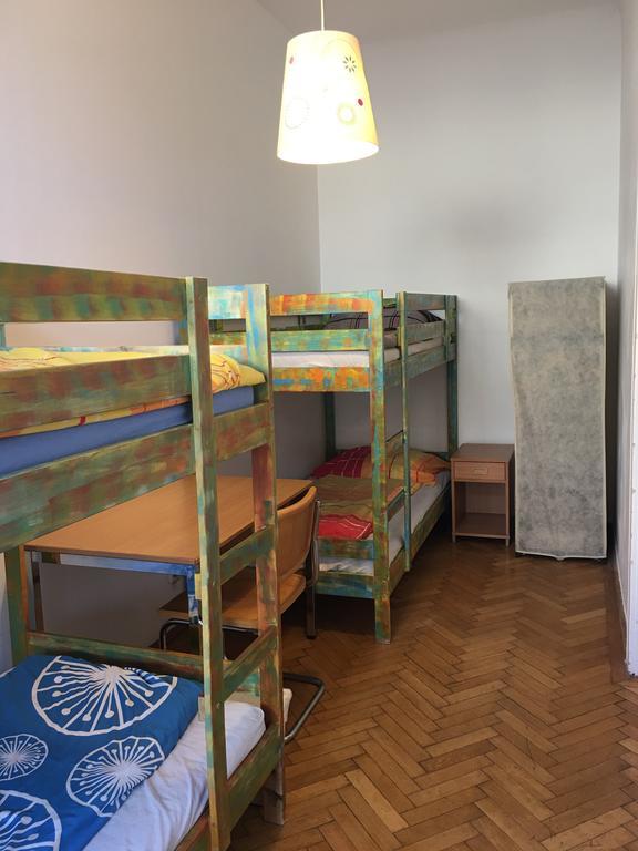 Chichilli Hostel Vídeň Exteriér fotografie