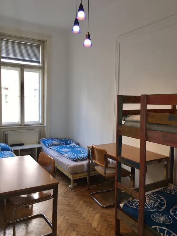 Chichilli Hostel Vídeň Exteriér fotografie