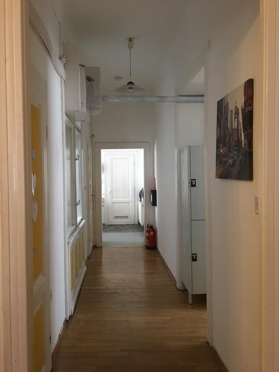 Chichilli Hostel Vídeň Exteriér fotografie