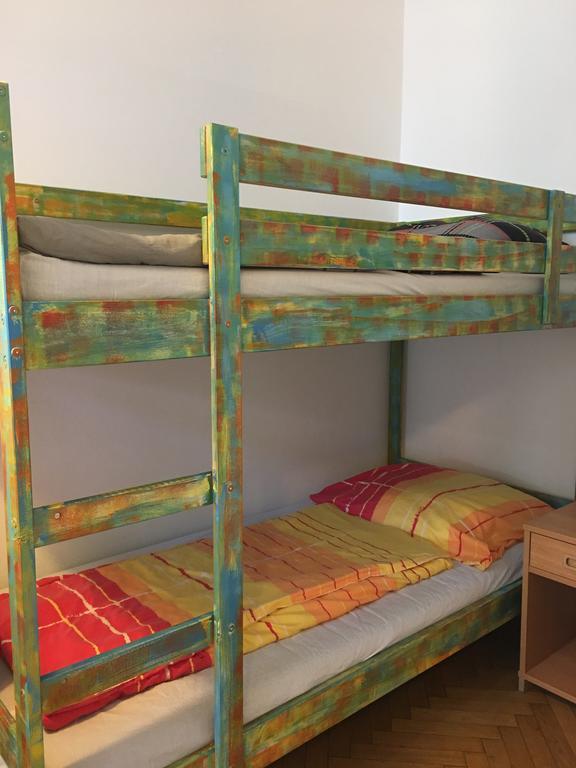 Chichilli Hostel Vídeň Exteriér fotografie