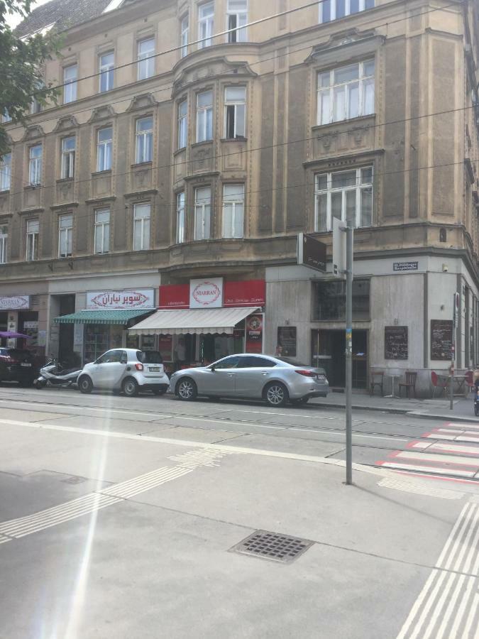 Chichilli Hostel Vídeň Exteriér fotografie